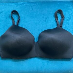 Cacique Lane Bryant Lightly Lined T-Shirt Wireless Black  Bra 40G